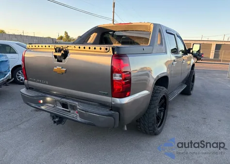 2007 Chevrolet Avalanche C1500 из США, поврежденный, VIN 3GNEC12017G311739